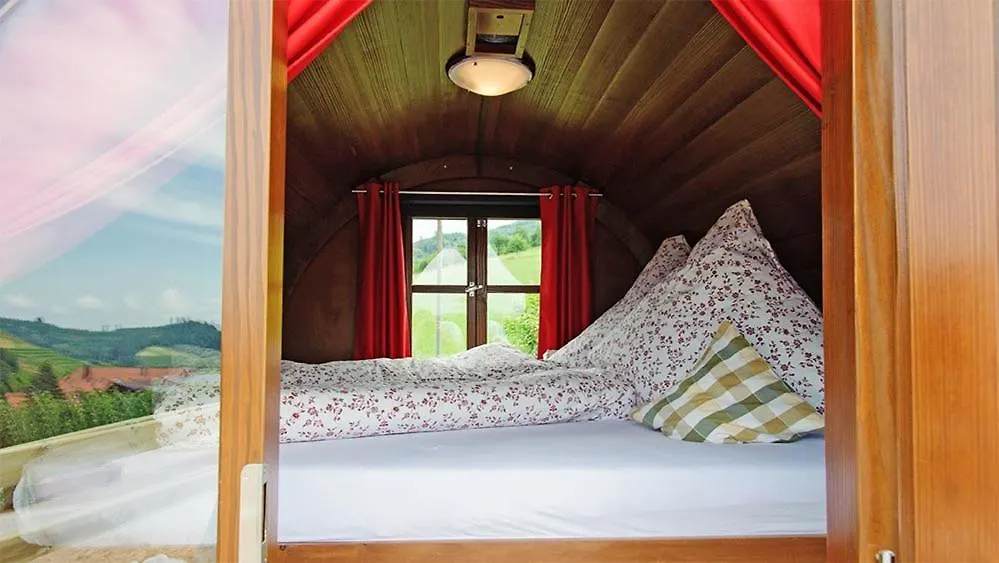 Luxury tent Alpintours Montaneo Schlummerfass Hotel Pfronten
